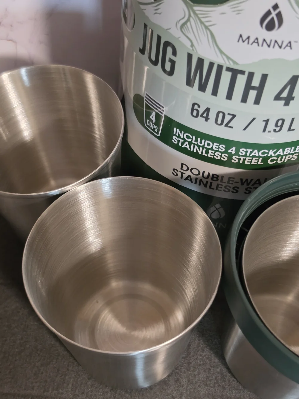 Manna 64 oz Green Double-Wall Stainless Steel Jug with 4 Cups